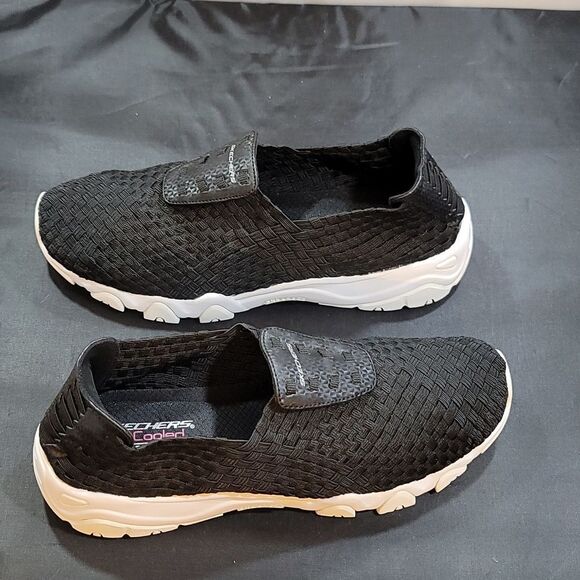 SKECHERS. AIR COOLED MEMORY FOAM SNEAKER(WMNS) Skechers DLITES 2.0 ) - Picture 6 of 16